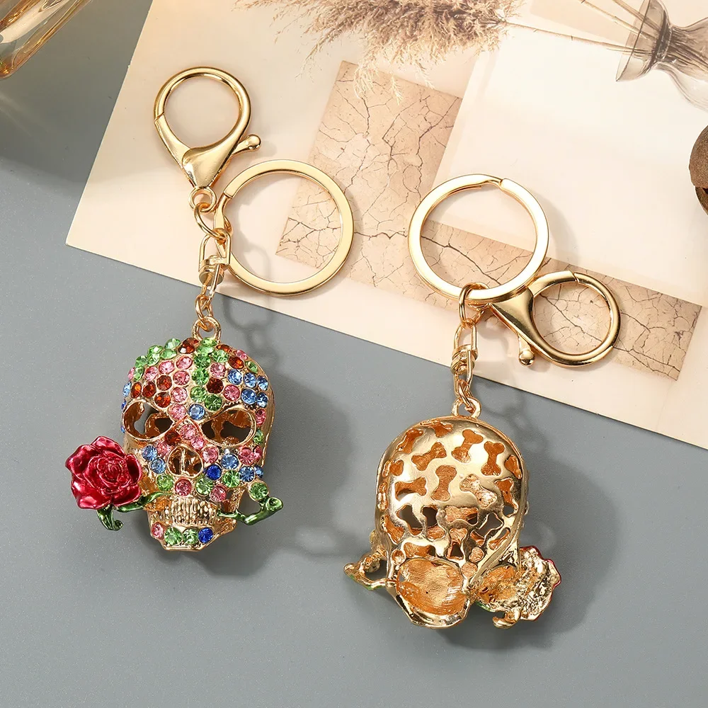 Hot-Selling Halloween Skull Alloy Keychain Car Bag Charm Key Ring Chain Small Gift Wholesale