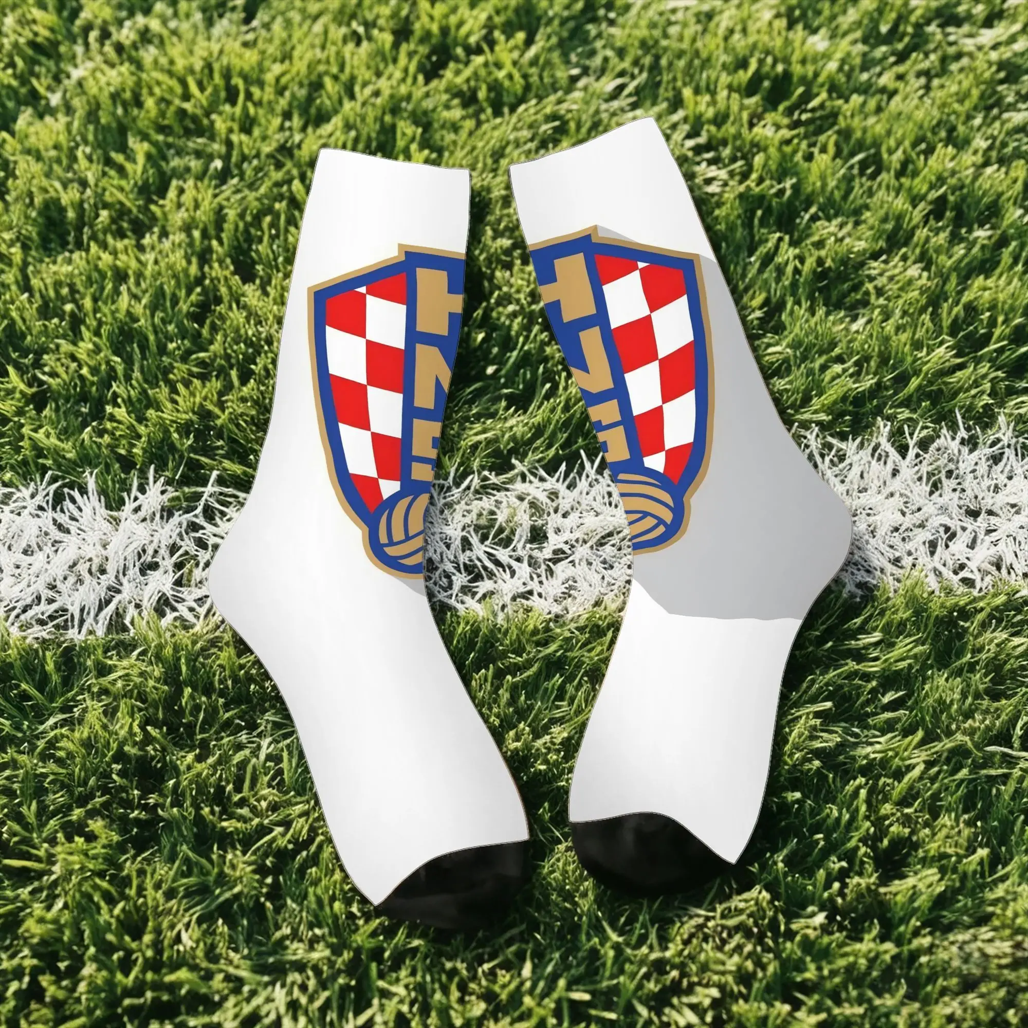 Happy Funny Croatia Vintage Harajuku  Hip Hop Novelty Casual Crew Sock Match Day Essentials