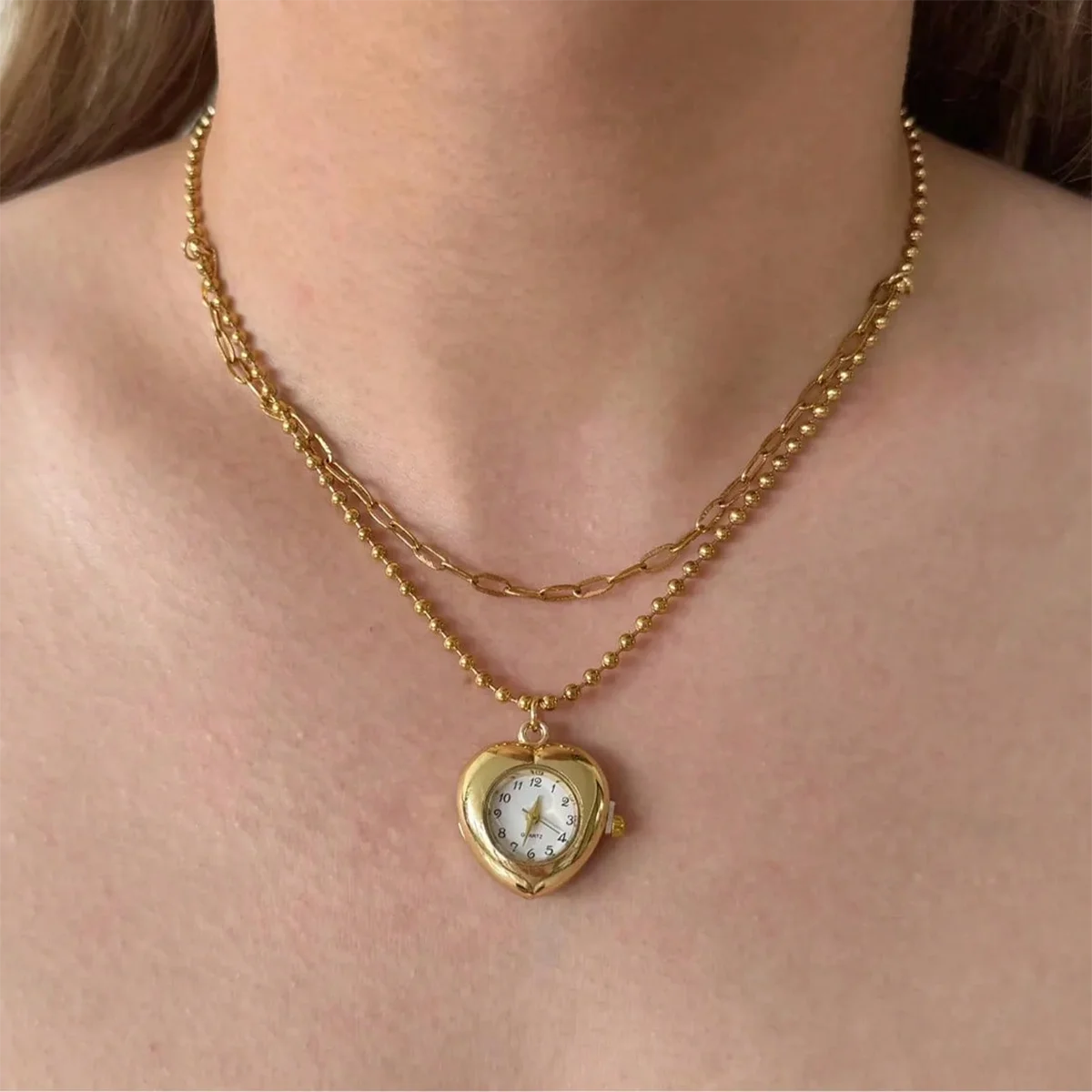 Niche Gold Color Heart-shaped Clock Pendant Layered Necklace Women Daily Fashion Jewelry Gifts for Friends Lovers