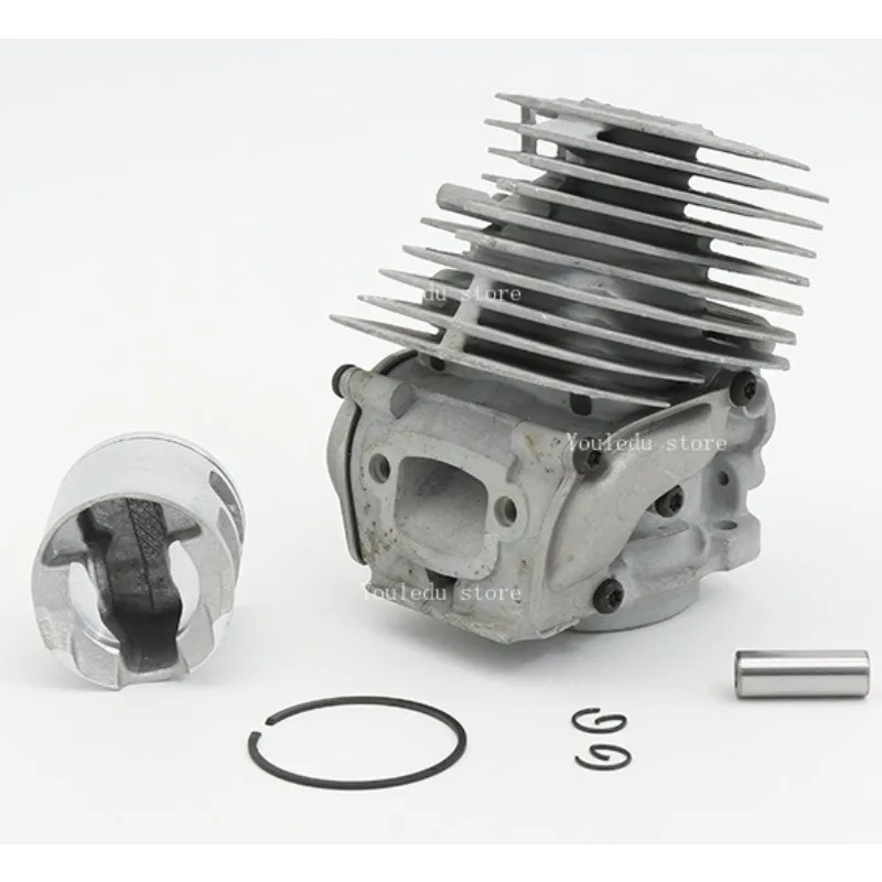 

Подходит для цилиндра бензопилы Husqvarna 545-550 43 мм в сборе