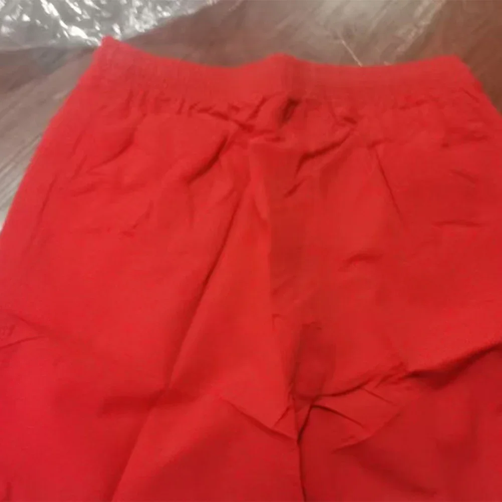 ملابس شاطئ كاجوال شورت للياقة البدنية خفيف الوزن ملابس رياضية خفيفة الوزن وقابلة للتنفس تصميم فضفاض مناسب طراز قصير الطول