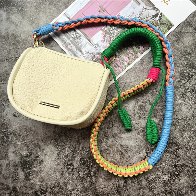 Shoulder Bag for Mobile Phone Strap Contrasting Colors Crossbody Lanyard Gold Metal Keyring Cellular Accessory Luxury Lanyards