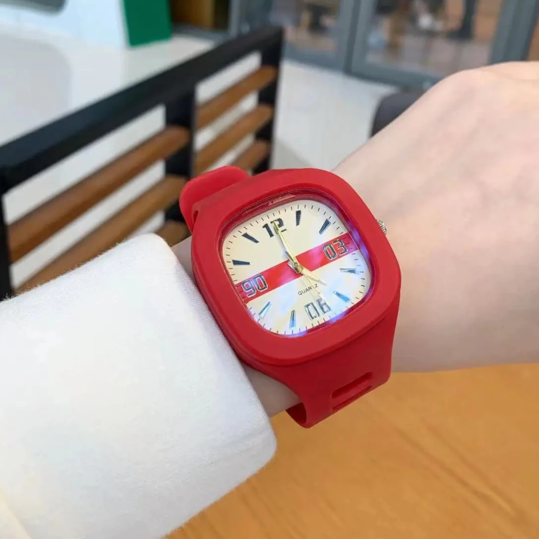 

Модные женские часы с силиконовым ремешком, спортивные женские кварцевые часы, водонепроницаемые, большие квадратные женские наручные часы, подарки Reloj Hombre