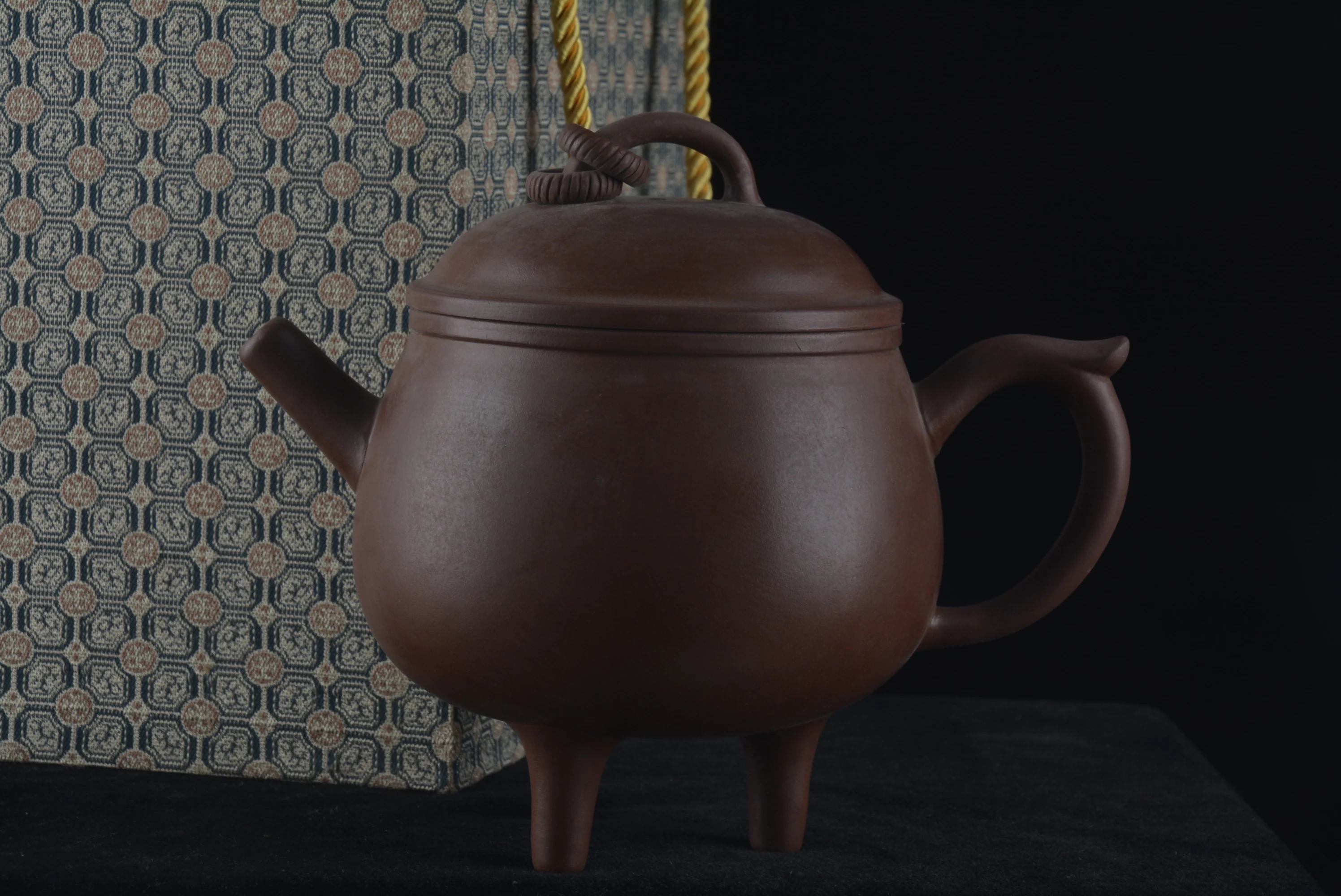Old Chinese Handicraft Enameled YiXing Zisha (red stoneware) Teapot,squirrel grape teapot,with mark, Free shipping