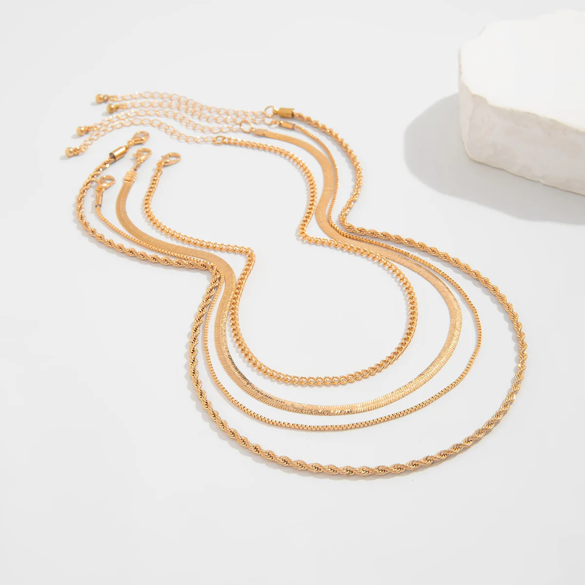 Retro Gold Color Metal Flat Snake Hollow Cross Chain Collarbone Necklace 2025 Layered Creative Girl Fashion Charm Jewelry Gift