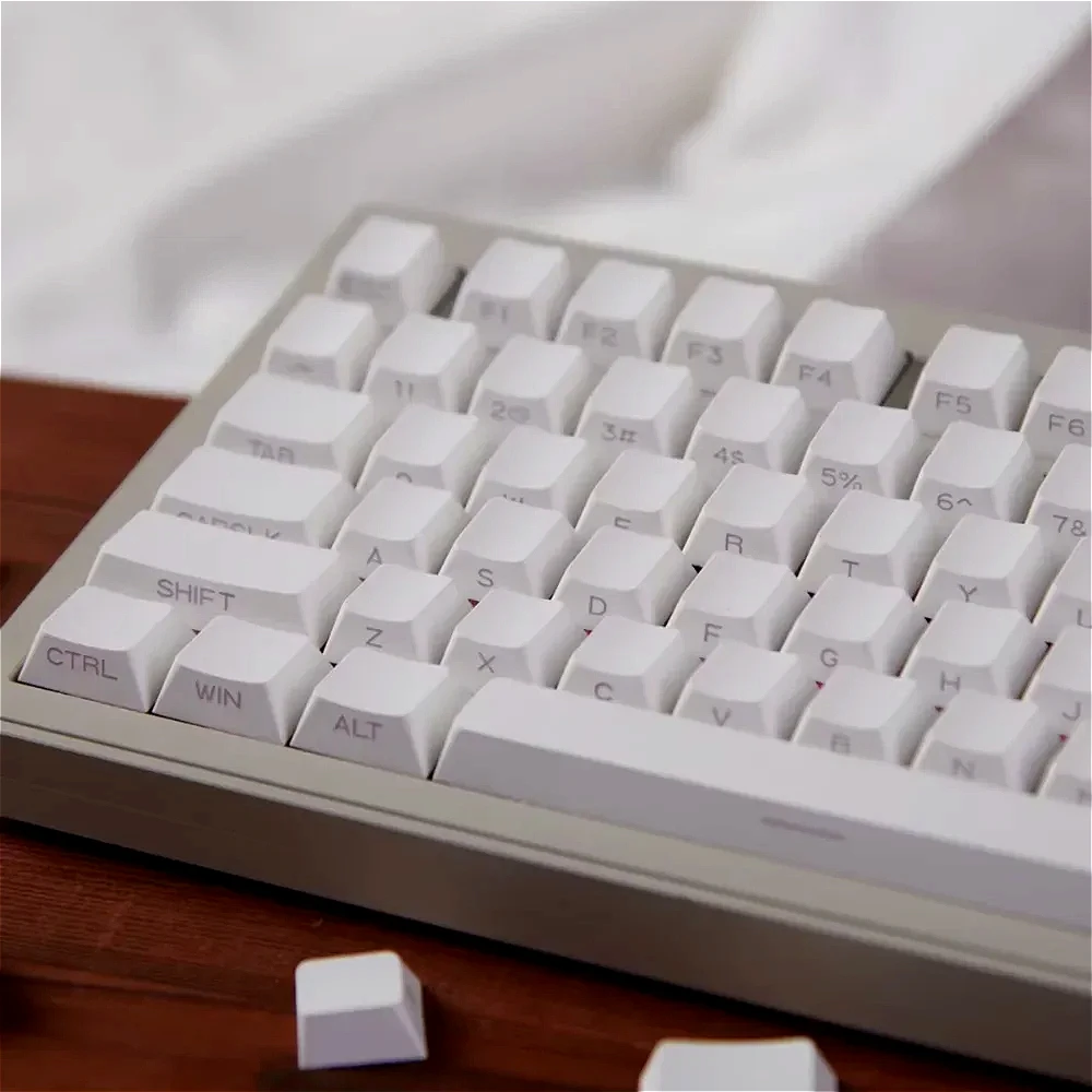 

White Side-engraved Translucent 131 Keys Mechanical Keyboard Keycaps Simple PBT 2-colour Moulding Cherry Height