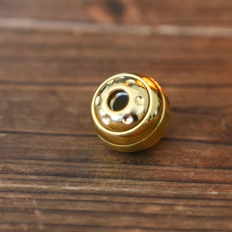 متعدد الألوان الفولاذ المقاوم للصدأ سكين قطرة قلادة تململ سبينر الكبار تململ لعبة Paracord حبل الضغط اللعب Edc ملحق