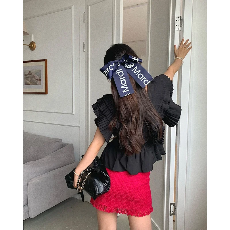 

Женская блузка Bluetique с многослойной плиссировкой, V-образным вырезом, однотонная, для повседневной носки, из полиэстера, модель Svel