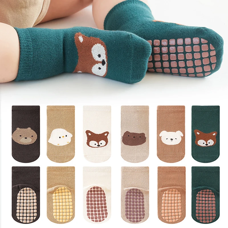 6 Pairs of Indoor Anti-Slip Socks for Newborns. Suitable for Newborns. Cartoon Pattern. Suitable for Both Boys and Girls.