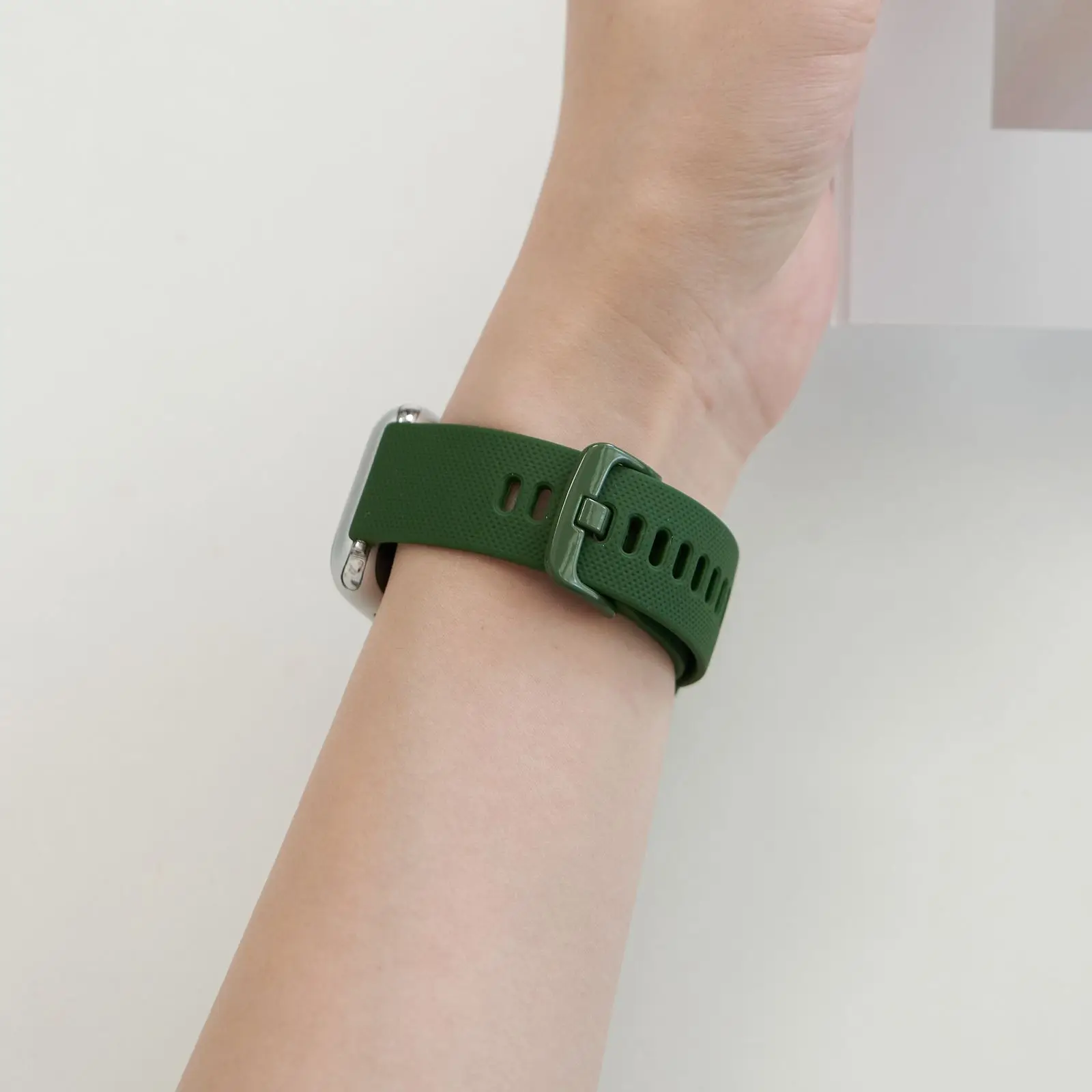 Fancy Stylish Elegant silicone loop for Apple Watch Band For Women Correa for iwatch strap