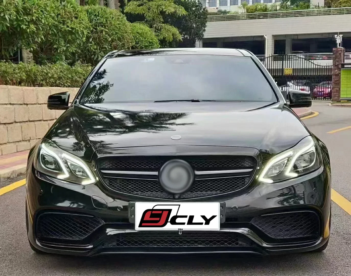 CLY high quality car bumper body kit for Mercedes  E Class W212 late modified to E63 AMG body kit grill hood fender diffuser