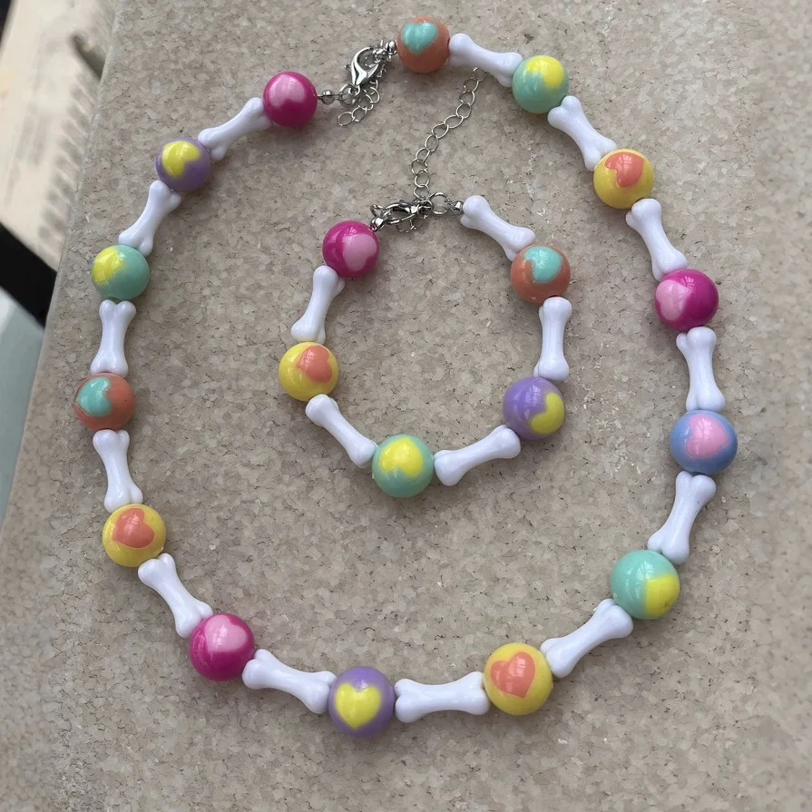 Punk white small bone heart bead necklace with a millennium spicy girl design, collarbone chain bracelet with adjustable