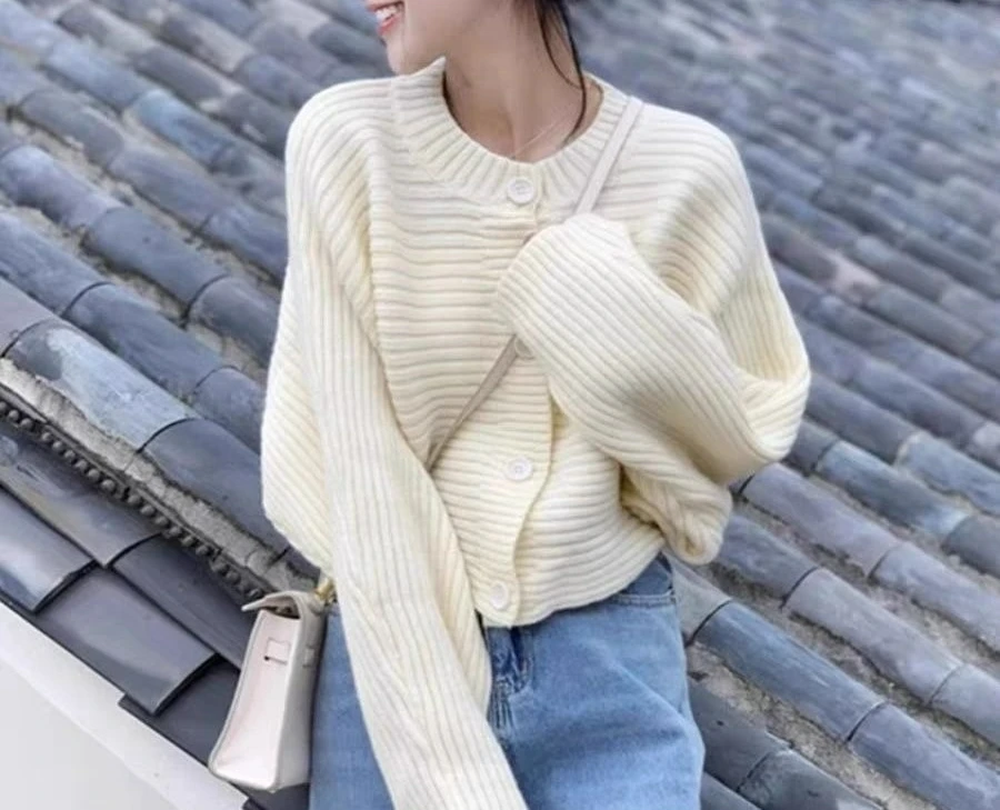 Gentle Wind Sweater Jacket Women's Autumn and Winter Japanese Lazy Wind Retro Pit Strip Knitted Cardigan Top