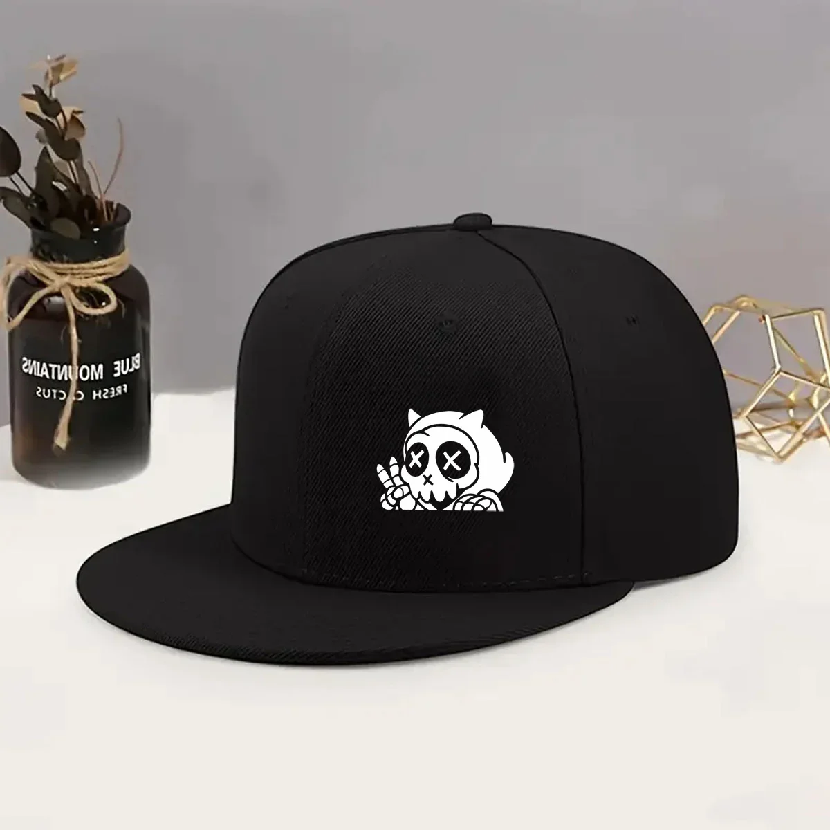 An Adjustable Printed Trendy Flat-brim Cap with a 