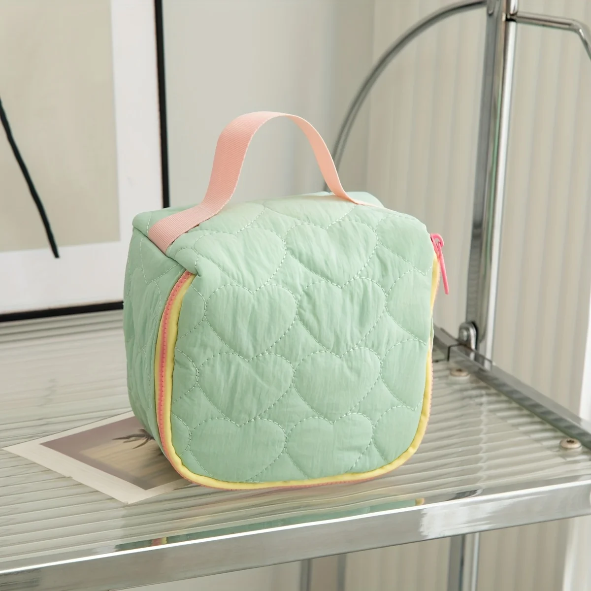 Korean-Style Portable Color-Block Zipper Storage Bag, Cute and Fresh Women's Makeup Bag, Portable Travel Toiletry Bag, Business Trip Storage Bag, Macaron Color Series, Large Capacity, High Aesthetic Value, Versatile, Fashionable, Simple, Easy to Carry, Suitable for All Seasons