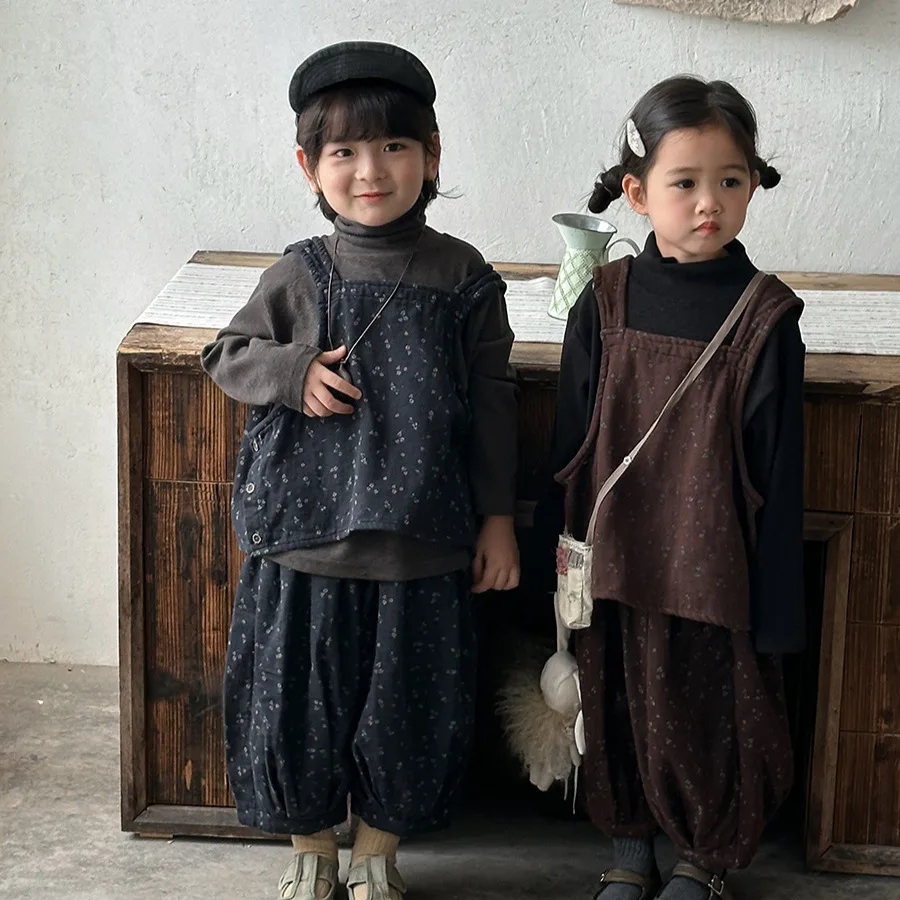 

Suit 2025 Autumn and Winter New Children's Clothing Korean Style Boys and Girls Broken Flower Waistcoat Bloomers Two Sets