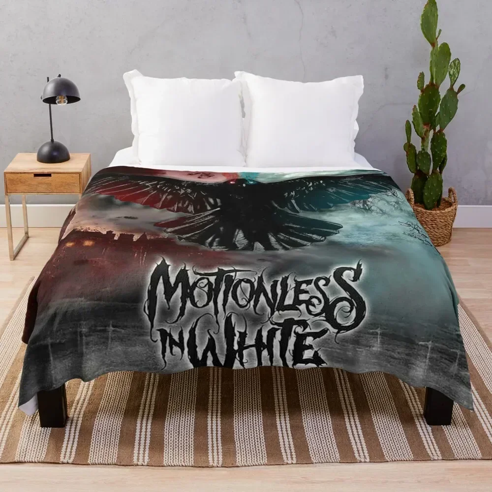 

Gagak Hitam Throw Blanket Retros Personalized Gift Multi-Purpose Blankets Decoratives anime Blankets