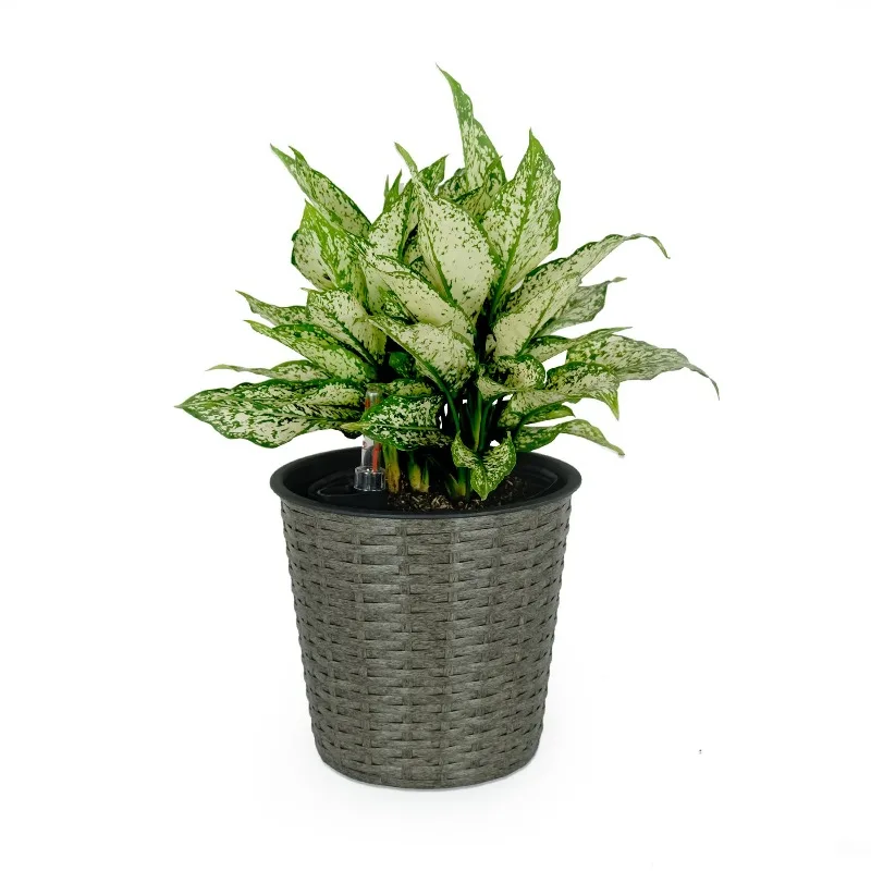 

Self-Watering Round Wicker Decorative Flower Pots UV-Resistant Frost-Proof Lightweight Planters Suitable for Indoor Outdoor