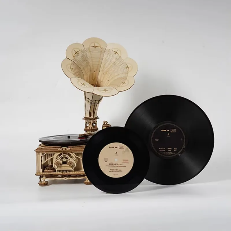 ได้รับการรับรองใหม่ยอดนิยม Handmade ประกอบปริศนาไม้ชุดของขวัญไม้คลาสสิก Gramophone ของเล่น