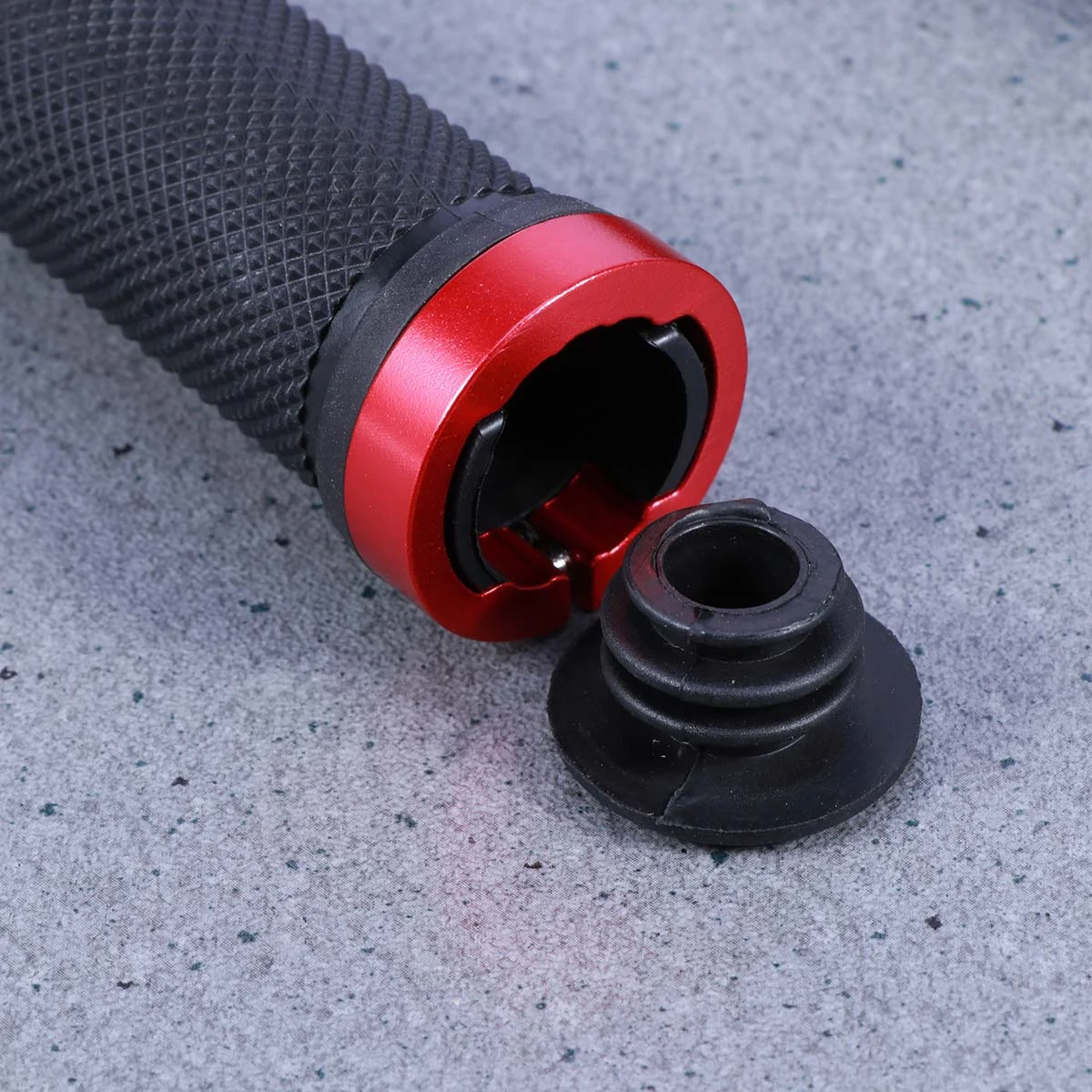 

Aluminum Alloy Handle Sleeve Set For Mountain Bikes Red Color Double Lock Shock Resistant Soft Grip Accessories