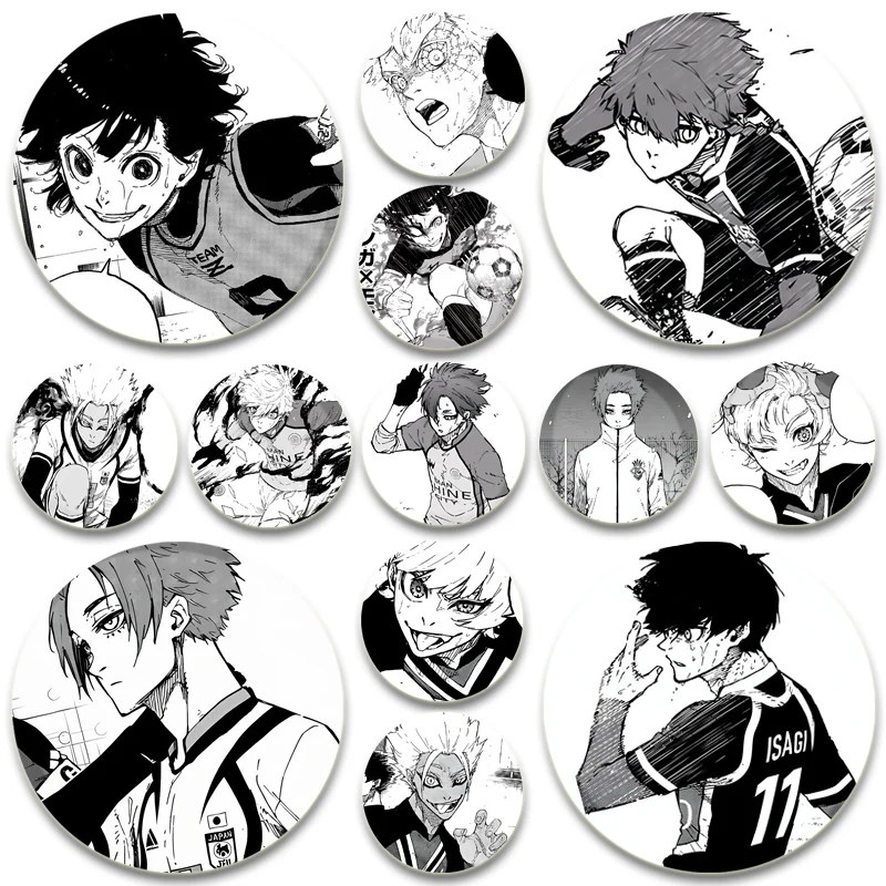 Броши с синим замком в стиле аниме Isagi Yoichi Rensuke Kunigami Chigiri Hyoma Bachira Meguru, значок с героями мультфильмов, черно-белые булавки ручной работы