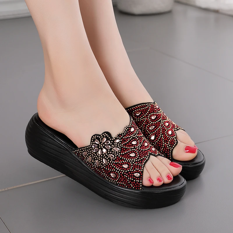 NEW Women Slipper's Ladies Summer Slippers Shoes Women Wedges Fashion Rhinestone Summer Shoes Fashion Comfort Casual Breathable