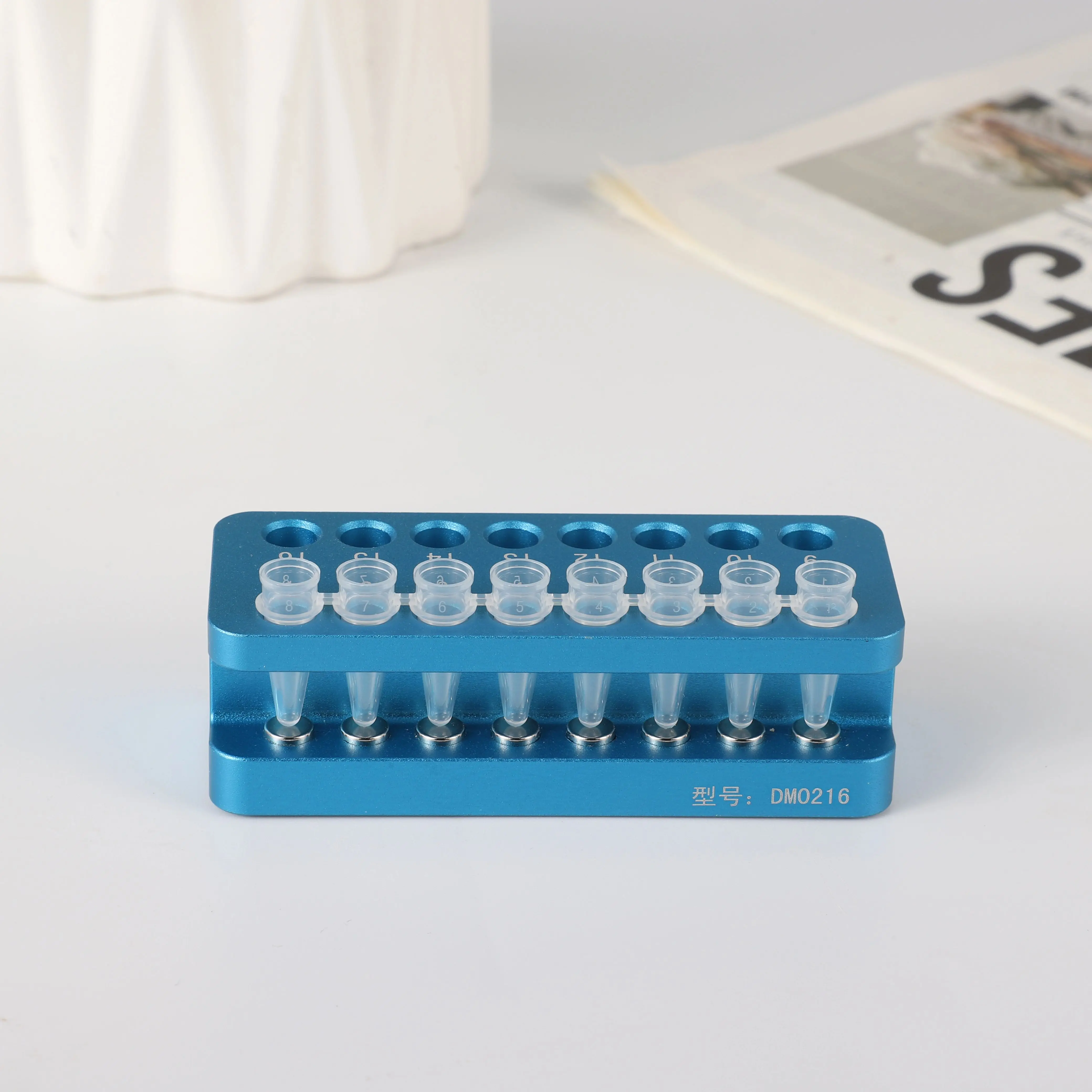 Juara Penjualan Tiongkok 0.2 Ml Rak Magnetik DM0216 Rak Pemisahan Magnetik Tabung Strip Pcr serta Permagen dengan Harga 40%