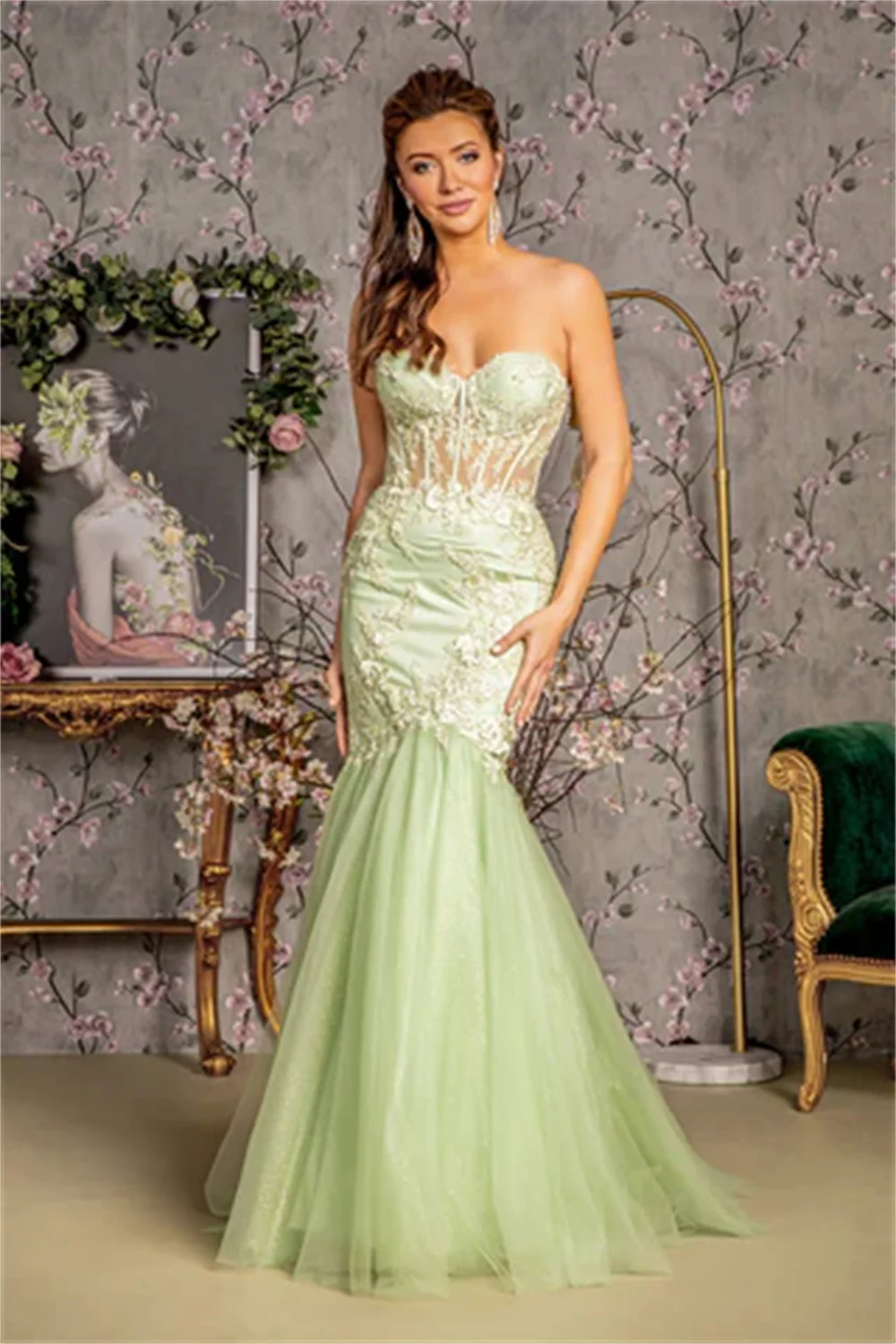 Jessica-Robe de mariée brodée vert clair, robes de Rhen tulle moelleux, épaules dénudées, robes de sirène sur mesure