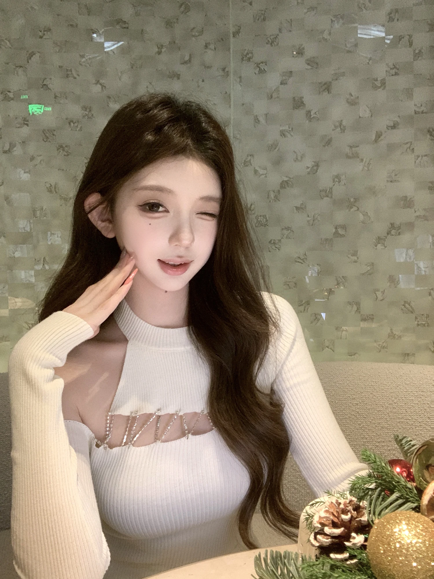 

Элитный вязаный топ Kubiliv с асимметричным кроем, цепочкой и вырезами на плечах, длинными рукавами, женская модная одежда