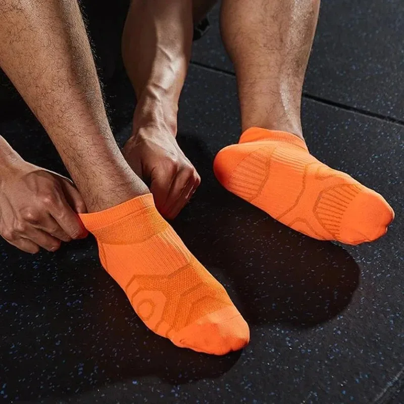 الكاحل قارب الجوارب النايلون الرياضة في الهواء الطلق كرة السلة دراجة الجري كرة القدم تنفس مزيل العرق عدم الانزلاق مشرق اللون لا تظهر الجوارب #5
