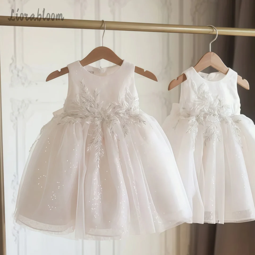 

Girls' White Formal Dress Sleeveless Lace Evening Gown Short Flower Girl Dress Party Wear Wedding Attire