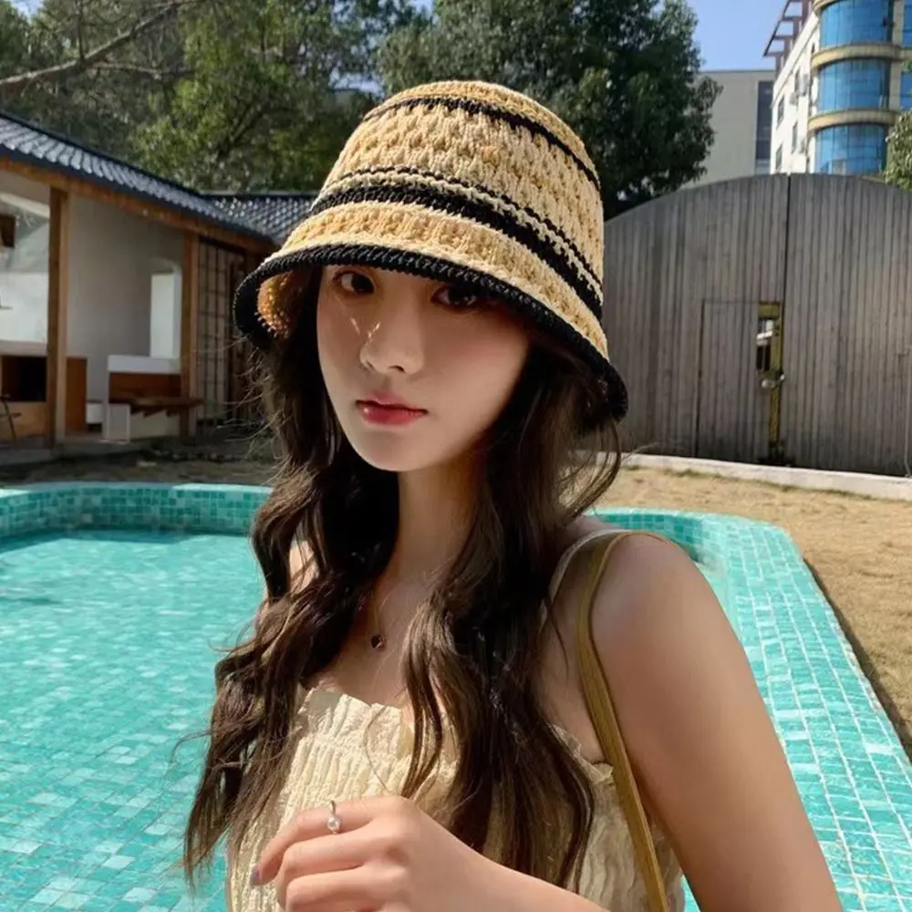 Cappello da pescatore cavo lavorato a maglia a righe Grande grondaia Protezione UV Cappello da pescatore all'uncinetto Cappello parasole sottile multicolore traspirante da viaggio
