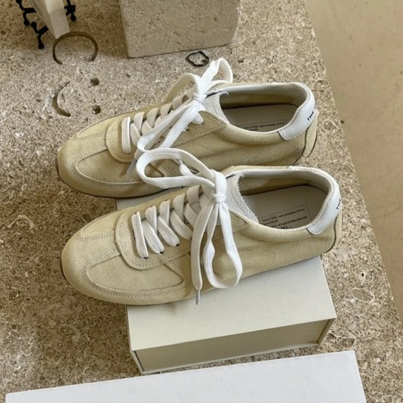 

Женская замшевая повседневная обувь, немецкая тренировочная спортивная обувь, осенние лоферы 2025 года, туфли на плоской подошве со шнуровкой в стиле ретро, большие туфли Gump