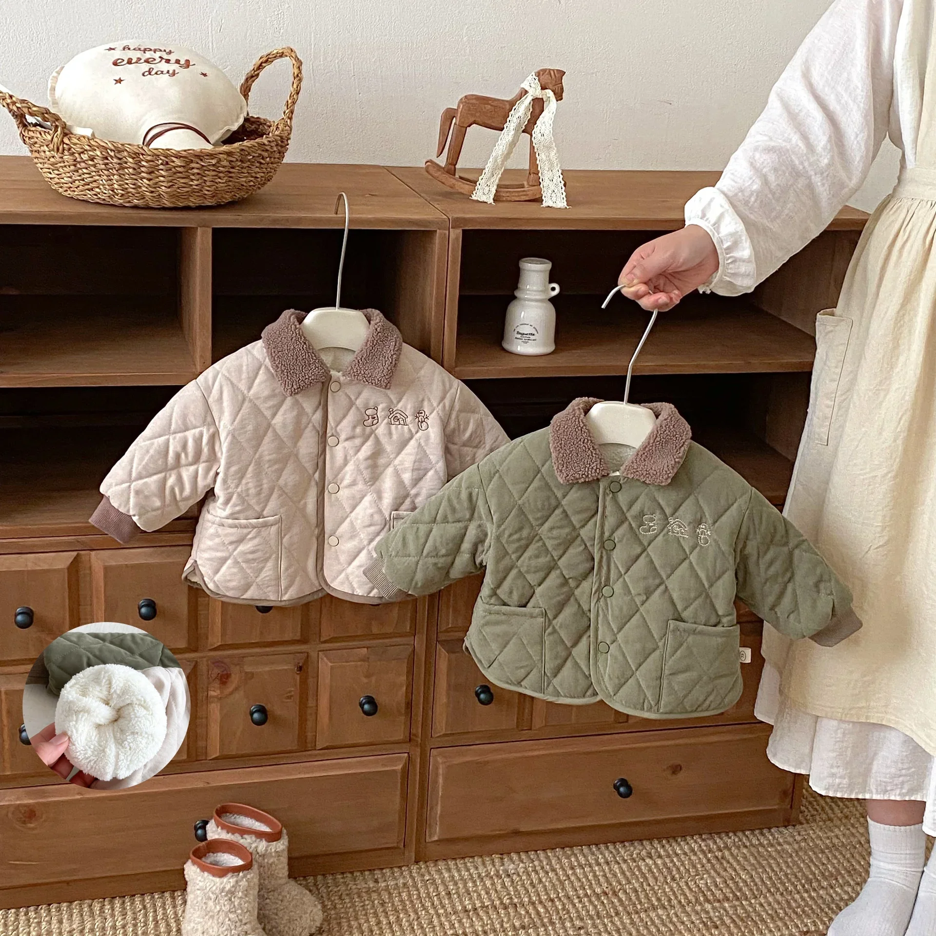 

2025 Winter Children's Coat Boys Thickened Fleece Lapel Cotton Coat Preppy Style Quilted Jacket Warm Outerwear for 0-5Y Kids Boy