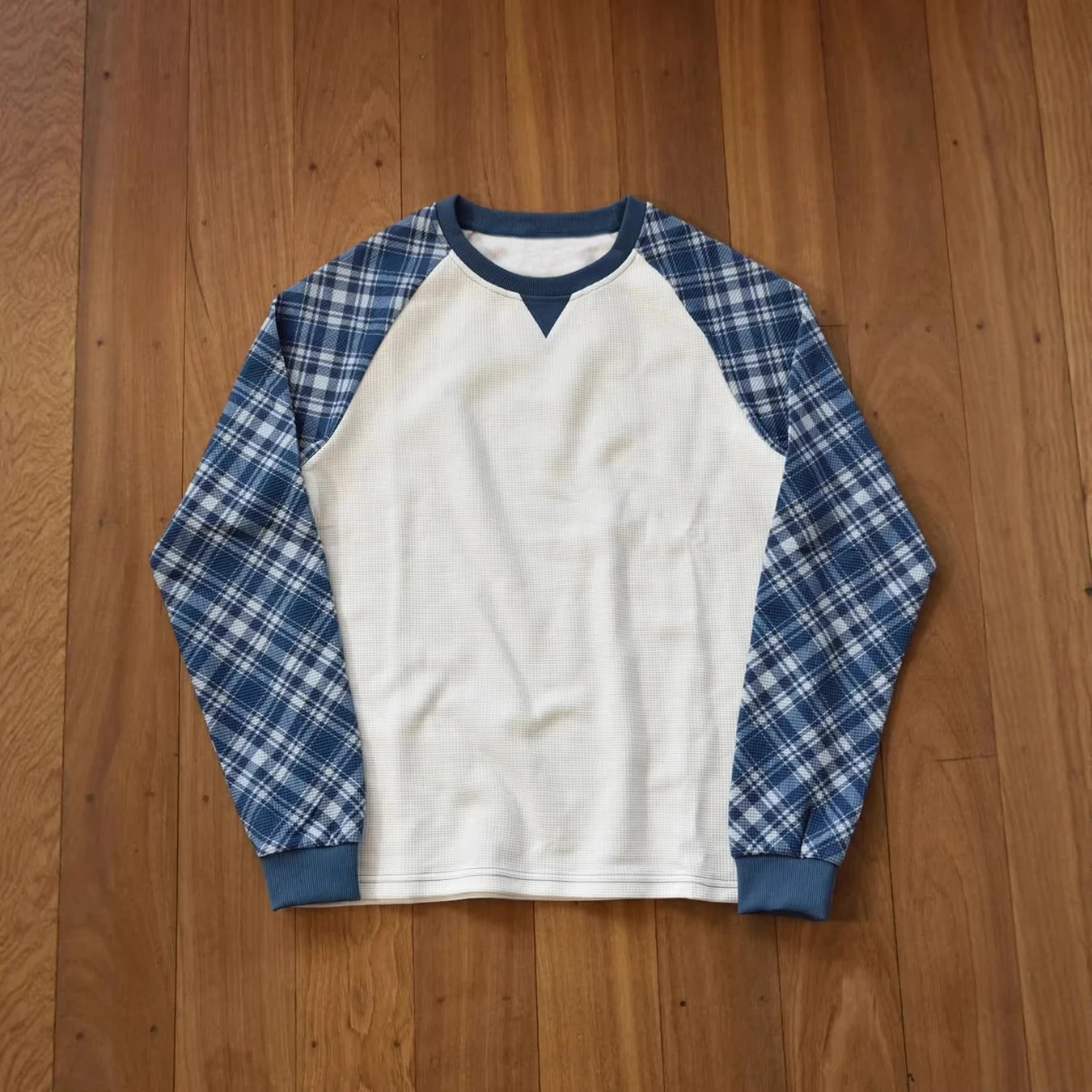 Autumn New Plaid Patchwork Waffle Top with Raglan Sleeves and Round Neck Loose Retro Unisex T-Shirt