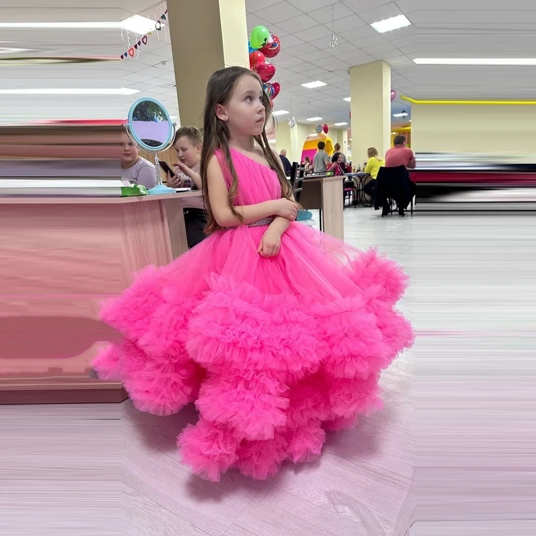 

Cute Hot Pink Pleated Tutu Tulle Dresses Kids A-line Ruffles Long Birthday Party Dress One Shoulder Child Gowns