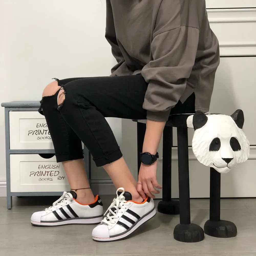 Panda door shoe change stool household solid wood
