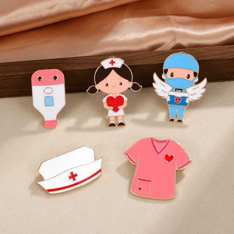 Новая-креативная-милая-брошь-на-медицинскую-тематику-изысканная-эмалированная-металлическая-брошь-медсестра-доктор-стетоскоп-форма-скорой-помощи-значок-на-лацкане