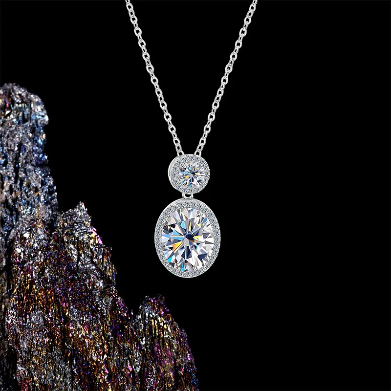 

Round pendant S925 pure silver irregular shape 0.6ct vvs1 moissanite micro inlaid necklace jewelry gift Christmas gift