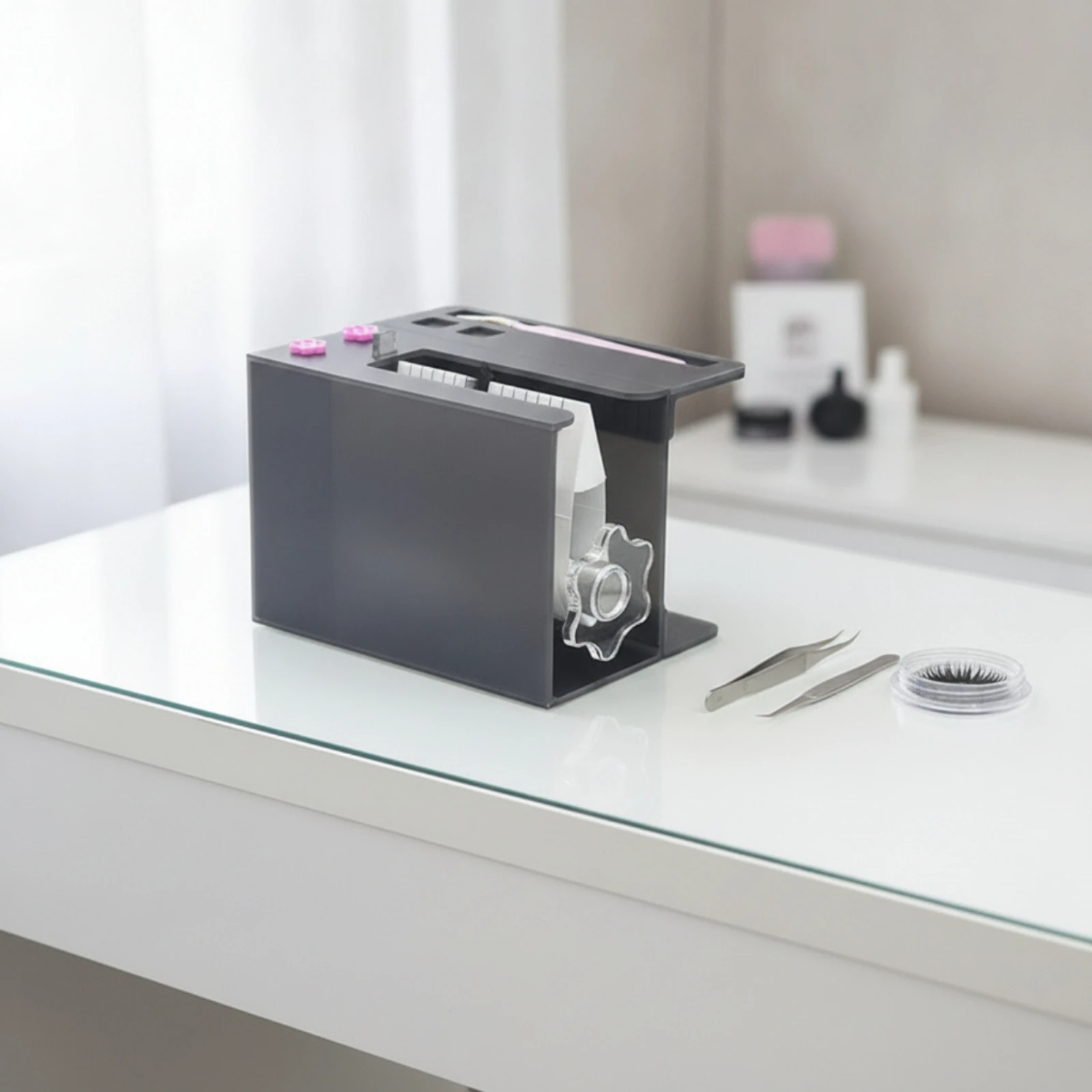 Acrylic Lash Box with Rotary Knob Stable Lash Strip Holder with Tweezers Tweezers Holder Smooth-Edged for Beauty Salons
