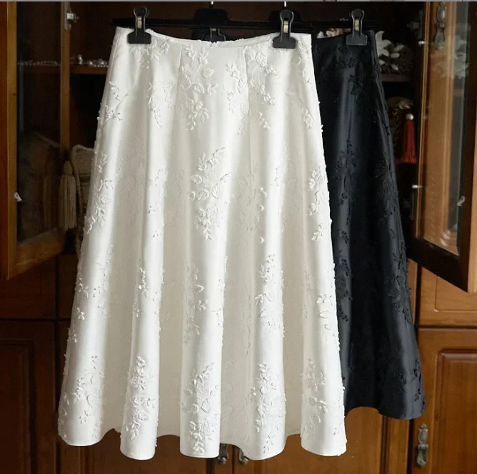 2023 Summer Clothes Fashion Design High-end A- Line Skirt Heavy Industry Commuting Elegant High-waist Slim-fit White Skirt Women