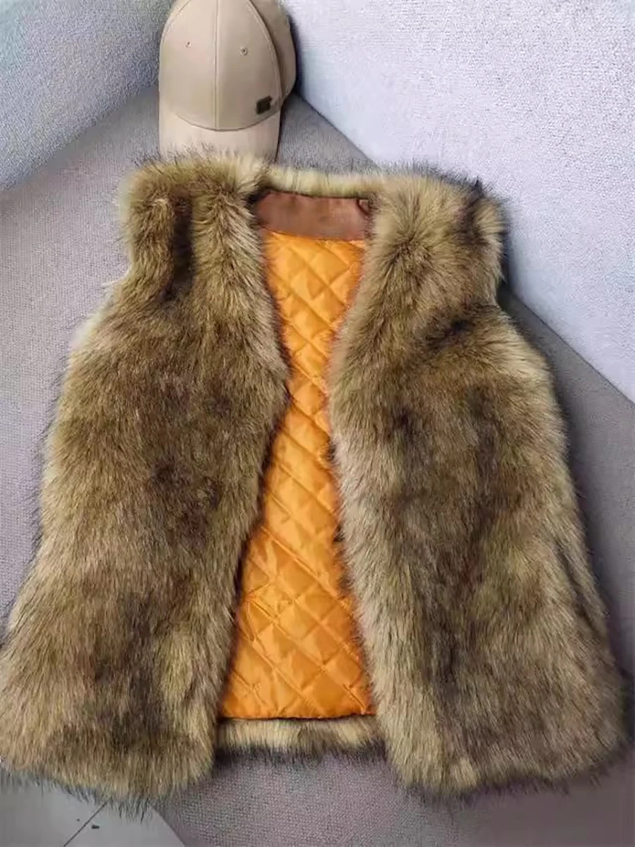 

Mauroicardi Autumn Winter Short Thickened Warm Hairy Faux Fur Vest Men with V Neck Luxury Fluffy Sleeveless Jacket Clothes 2025