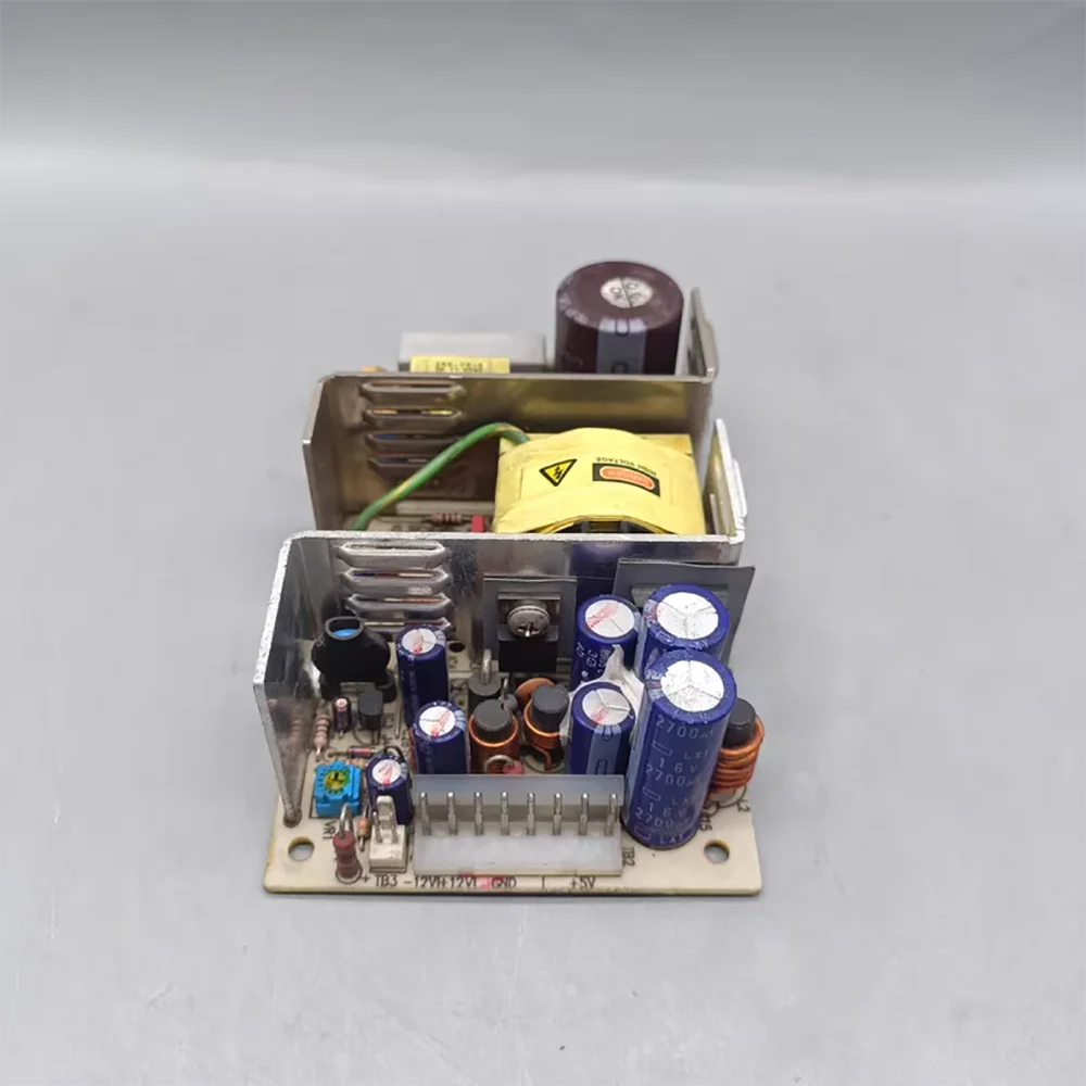 

Промышленный источник питания MPE-8071