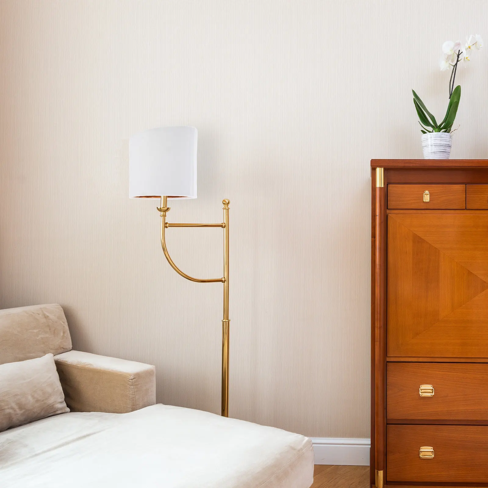 

1 шт. Овальный тканевый абажур, устойчивый, простой, универсальный, для напольных, прикроватных и настольных ламп, декоративный аксессуар для освещения