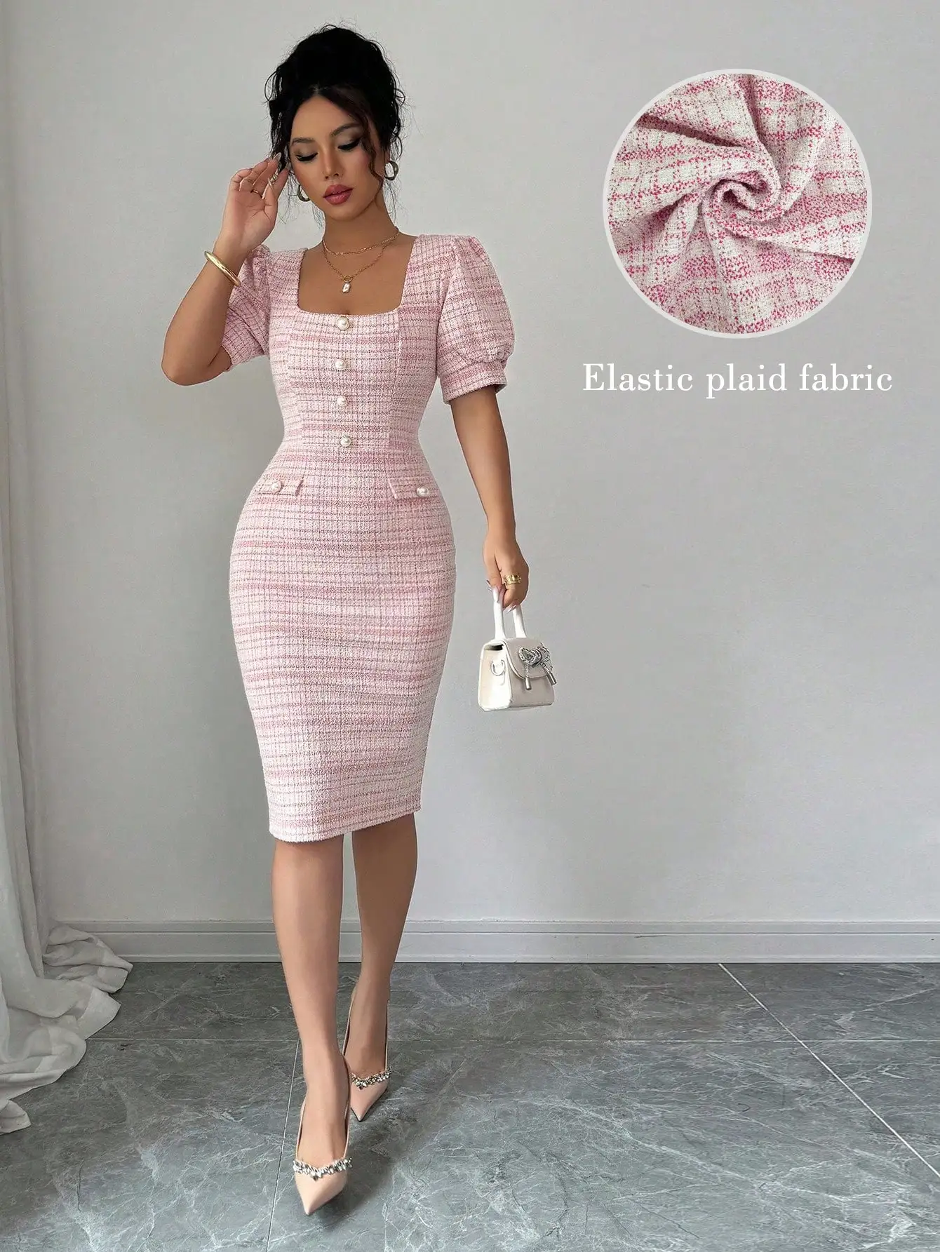 핑크 체크무늬 퍼프 소매 스퀘어넥 핏 미디 드레스 (진주 단추 포함)