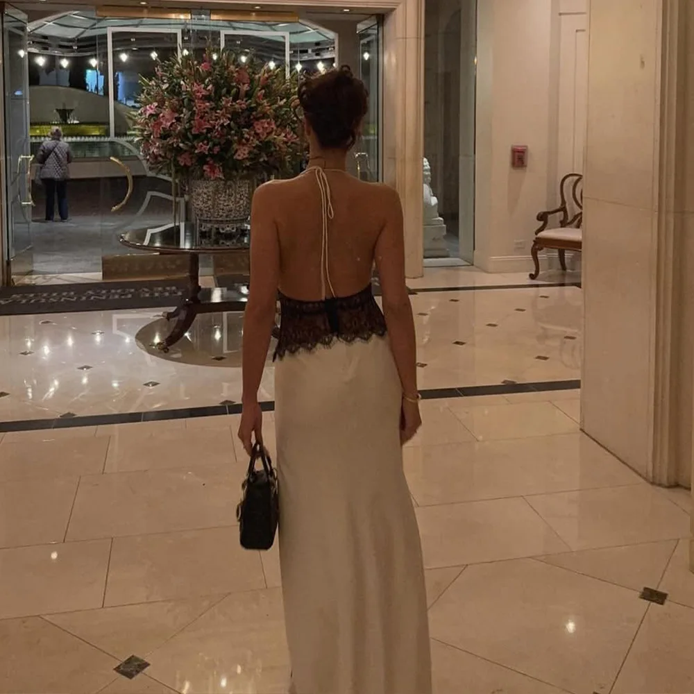 Wit Satijnen Lange Jurk voor Vrouwen Sexy Halter Backless Slanke Avondjurken Zomer Mode Kant Patchwork Strandjurk 2025