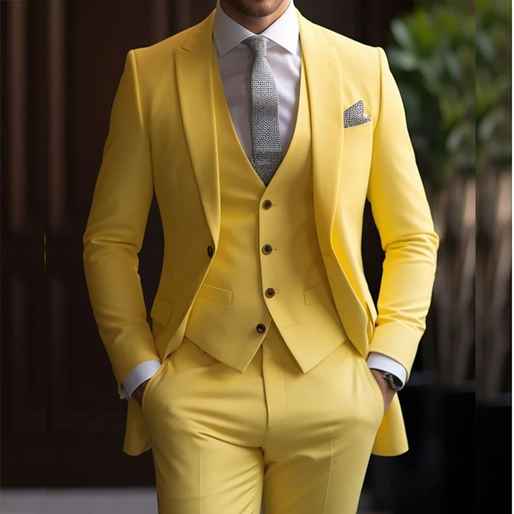 

2024 Solid Color Yellow Men's Suits Single Breasted Peak Lapel Slim Fit Prom Party Male Clothing 3 Pcs Jacket Pants Vest Outfits