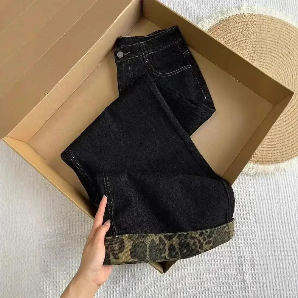 Jeans a gamba larga da donna a vita alta pantaloni larghi retrò con stampa leopardata scura pantaloni lunghi dritti a blocchi di colore primavera alla moda
