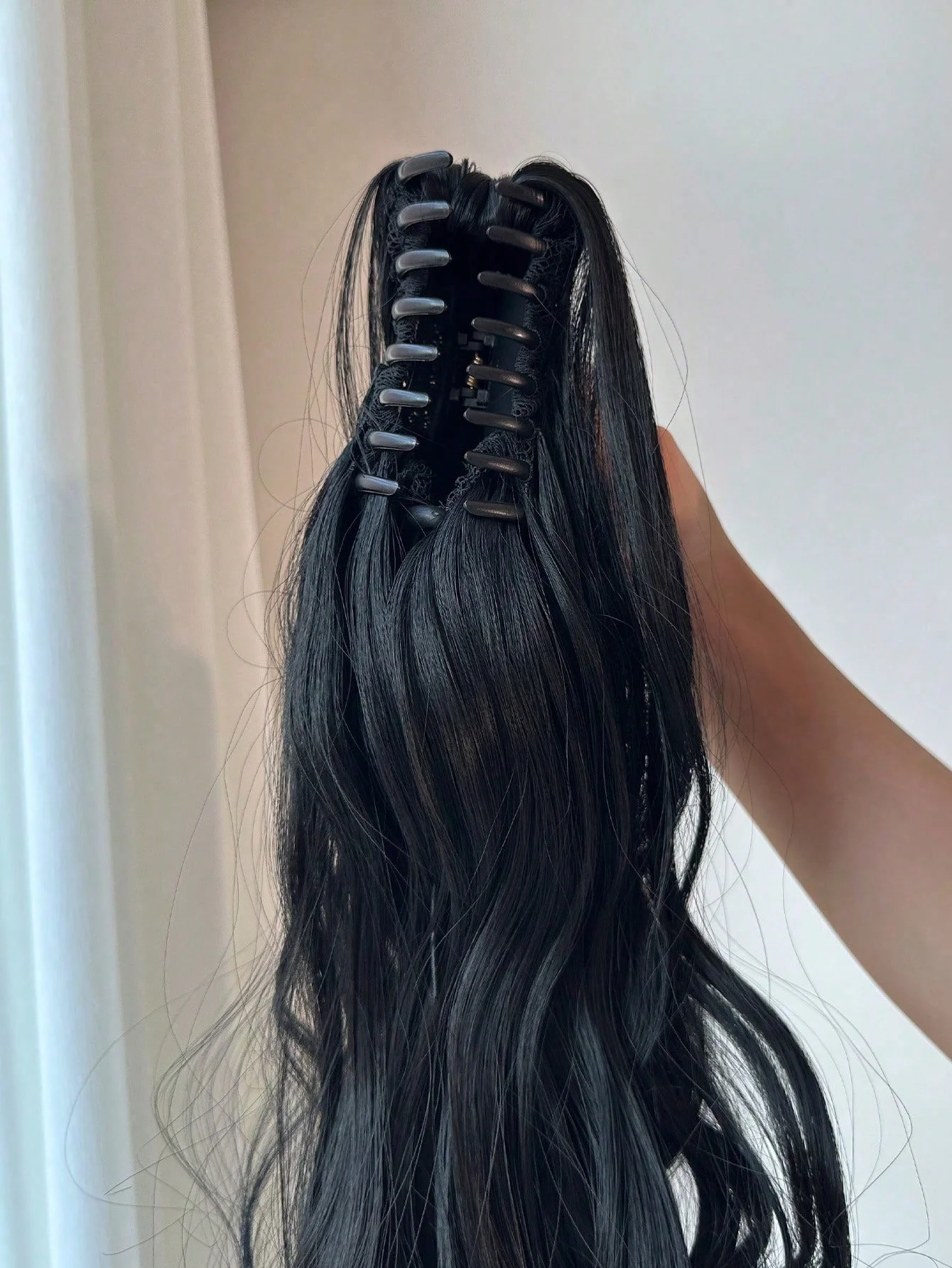 Extensión de cola de caballo de garra sintética, cabello largo, onda Natural ondulada, Color negro, 24 pulgadas, añadir cabello para trenzas