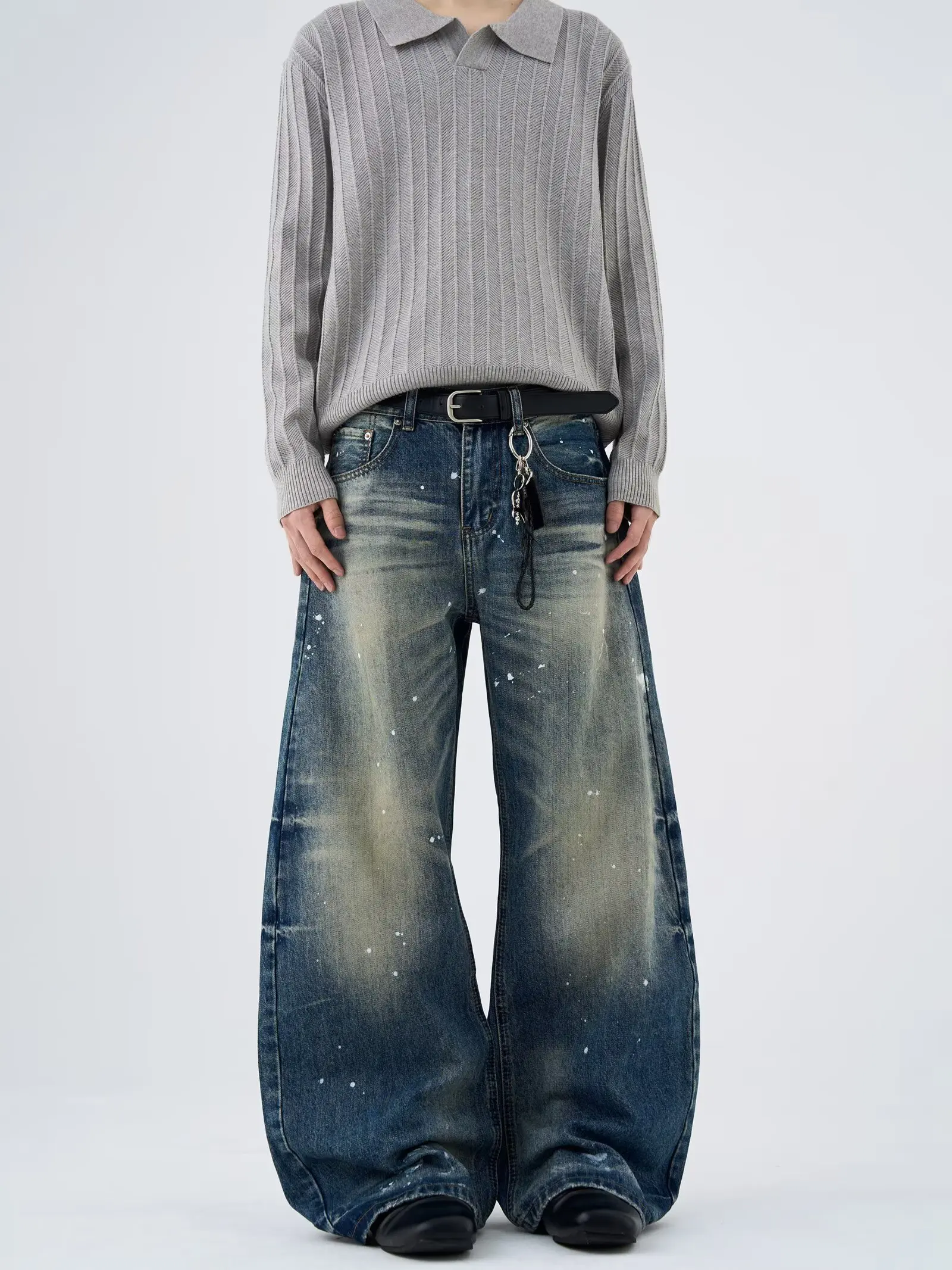 Calças Jeans Retrô Americanas Desgastadas Unissex Estilo High Street Soltas Casuais com Design de Corte e Dobras em Algodão e...
